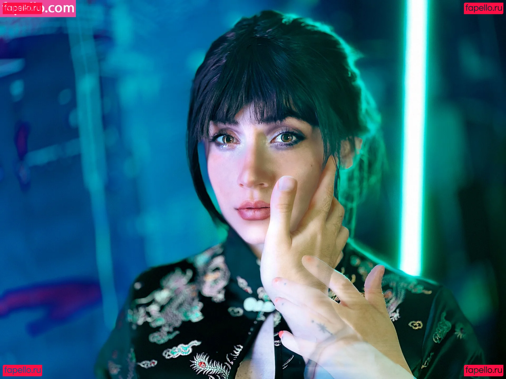 Ezy Summers Cosplay Onlyfans Photo Gallery 