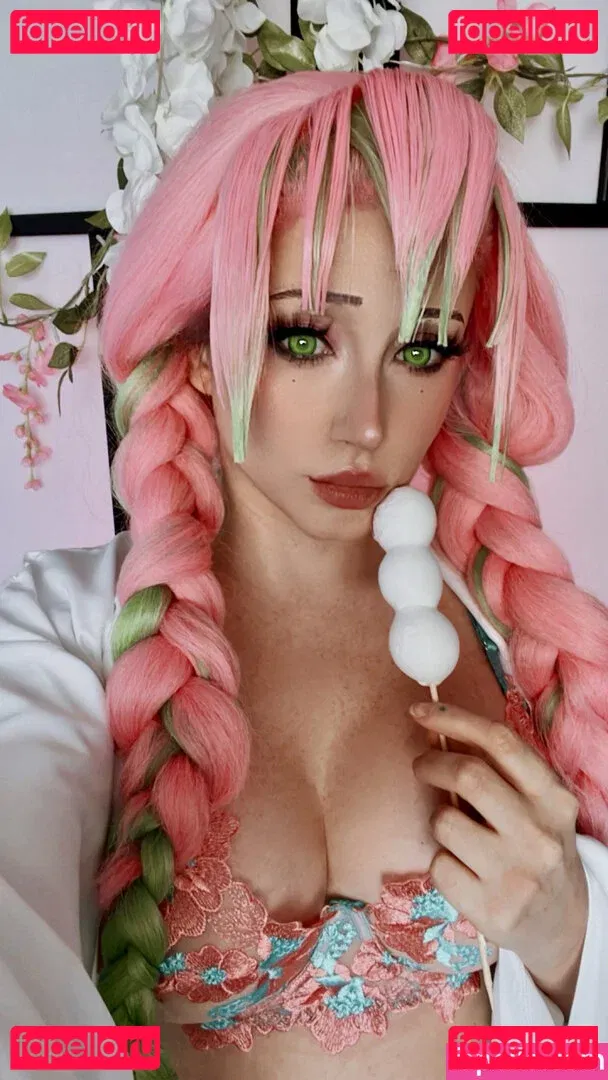 Ezy Summers Cosplay Onlyfans Photo Gallery 