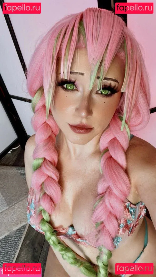 Ezy Summers Cosplay Onlyfans Photo Gallery 