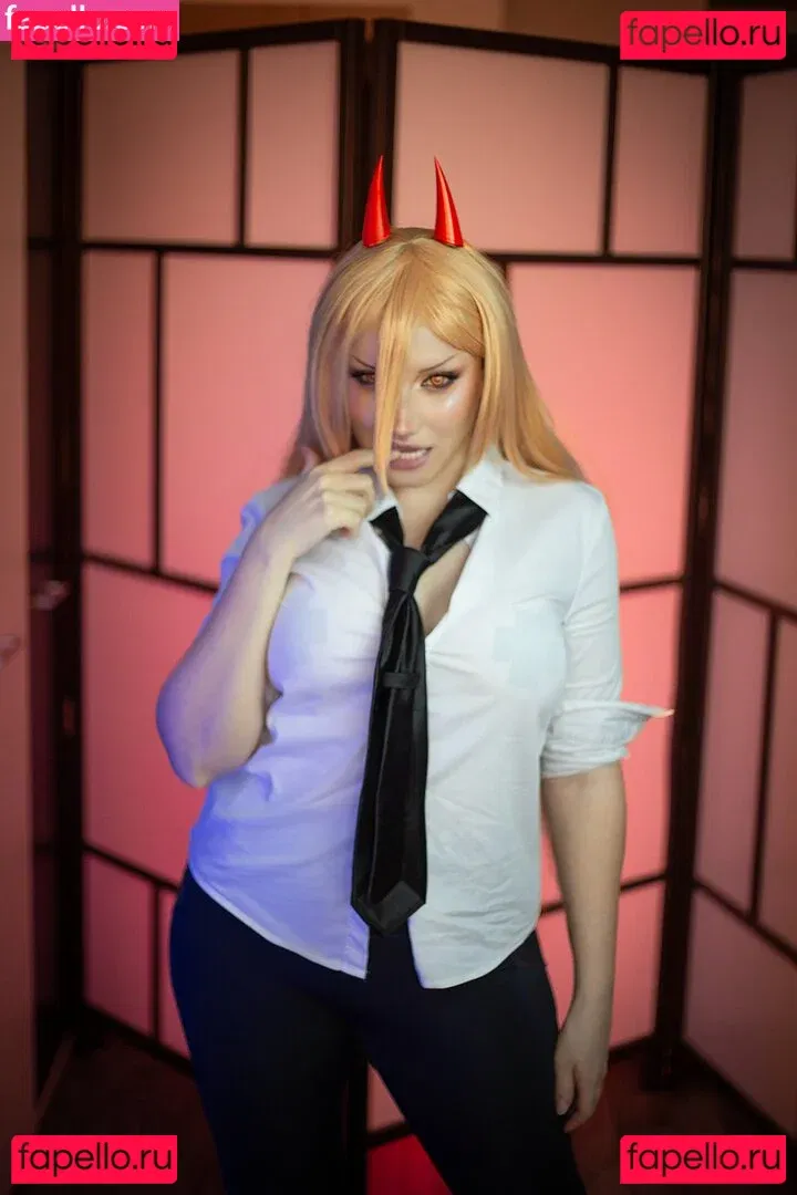 Ezy Summers Cosplay Onlyfans Photo Gallery 