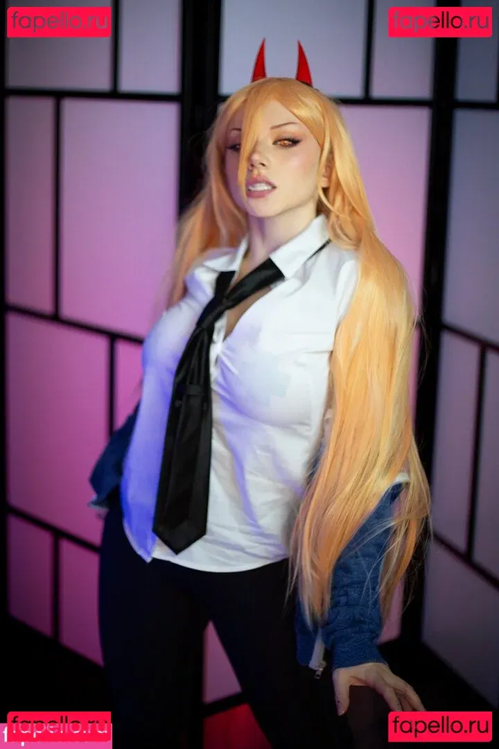 Ezy Summers Cosplay Onlyfans Photo Gallery 