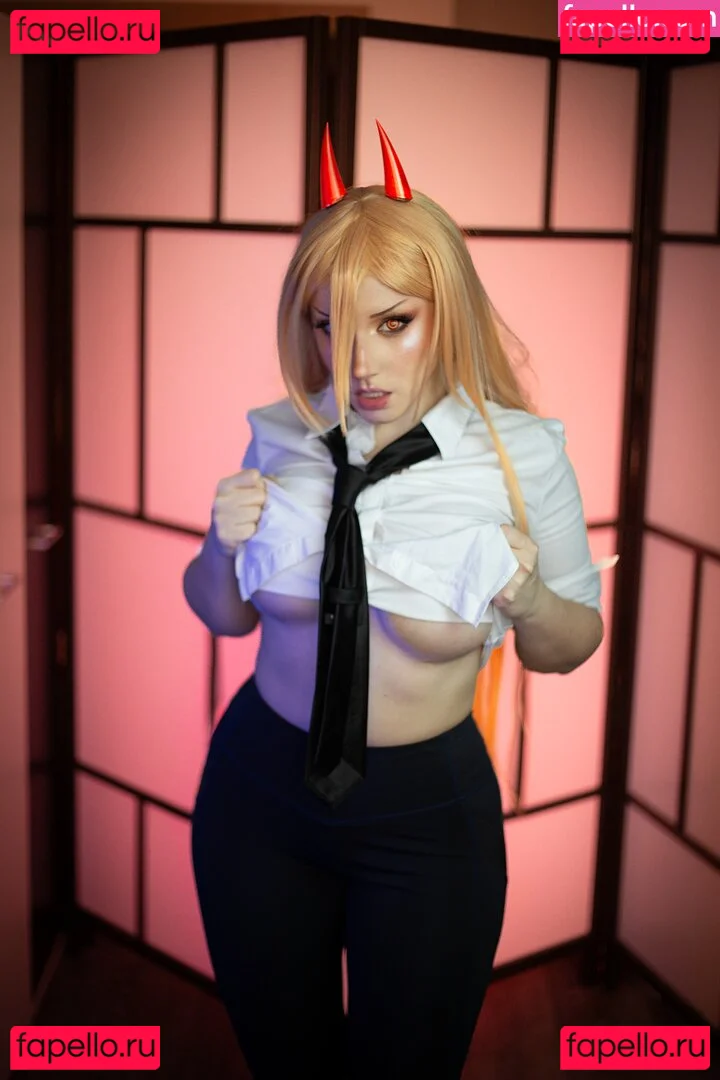 Ezy Summers Cosplay Onlyfans Photo Gallery 