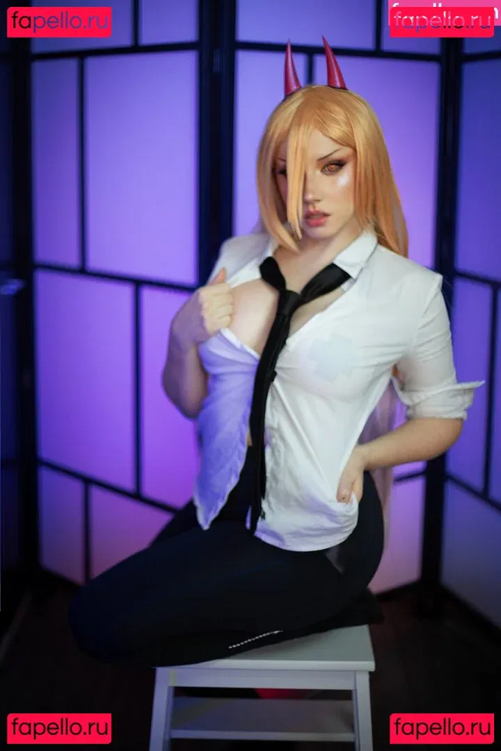 Ezy Summers Cosplay Onlyfans Photo Gallery 