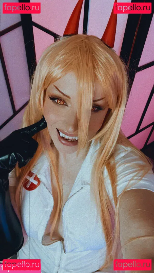 Ezy Summers Cosplay Onlyfans Photo Gallery 