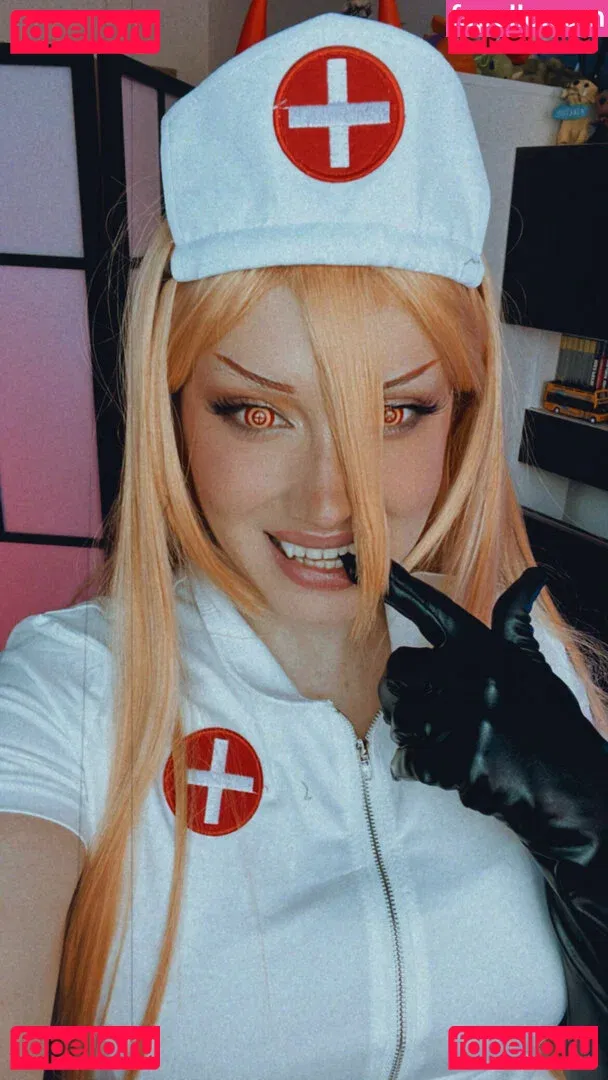 Ezy Summers Cosplay Onlyfans Photo Gallery 