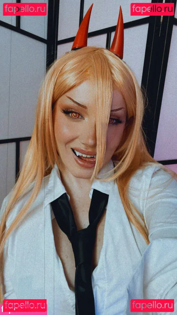 Ezy Summers Cosplay Onlyfans Photo Gallery 