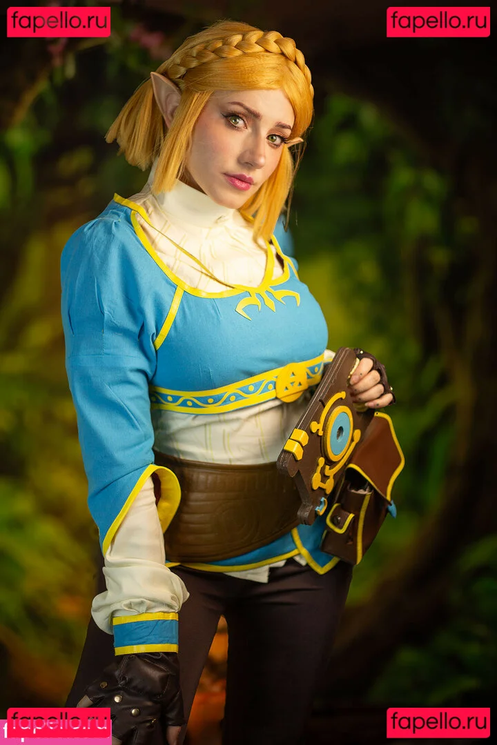 Ezy Summers Cosplay Onlyfans Photo Gallery 