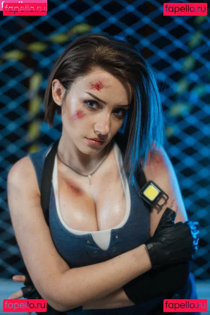 Ezy Summers Cosplay Onlyfans Photo Gallery 