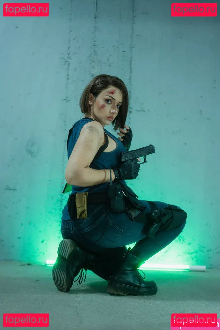 Ezy Summers Cosplay Onlyfans Photo Gallery 