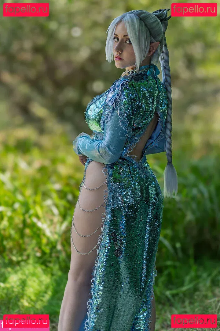 Ezy Summers Cosplay Onlyfans Photo Gallery 