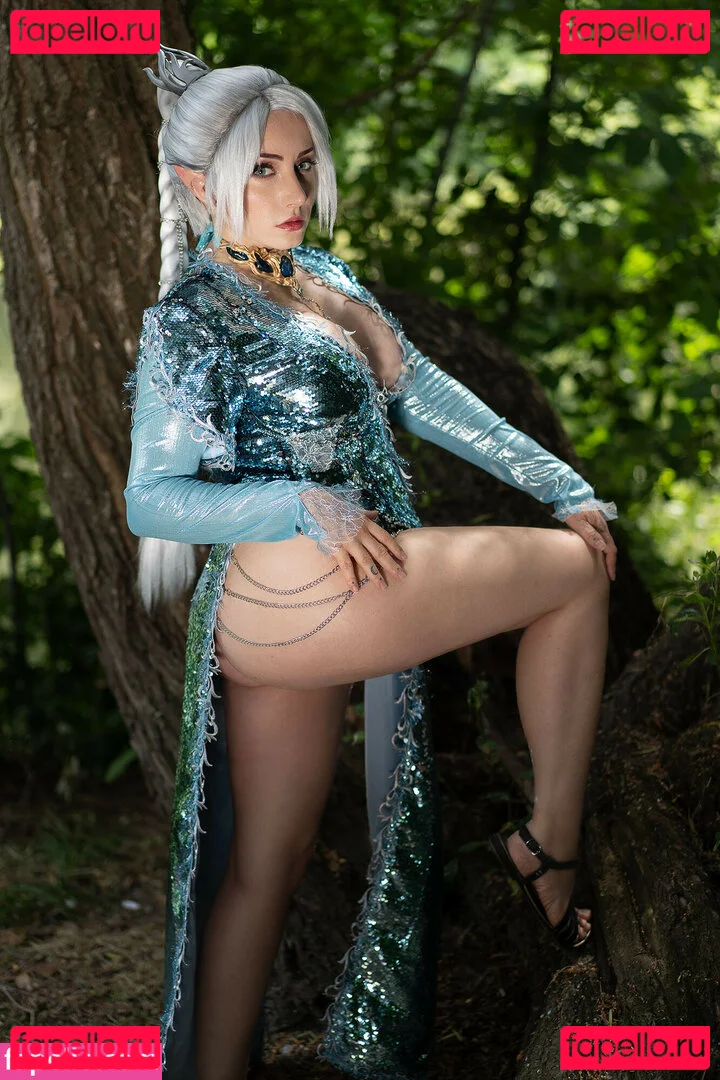 Ezy Summers Cosplay Onlyfans Photo Gallery 