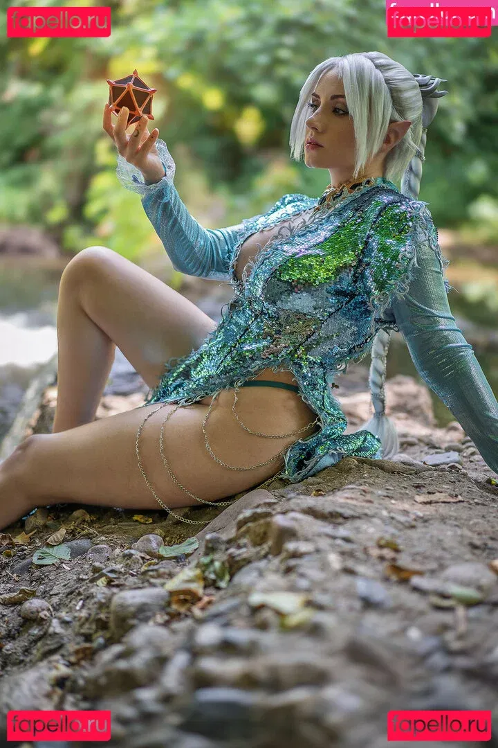Ezy Summers Cosplay Onlyfans Photo Gallery 