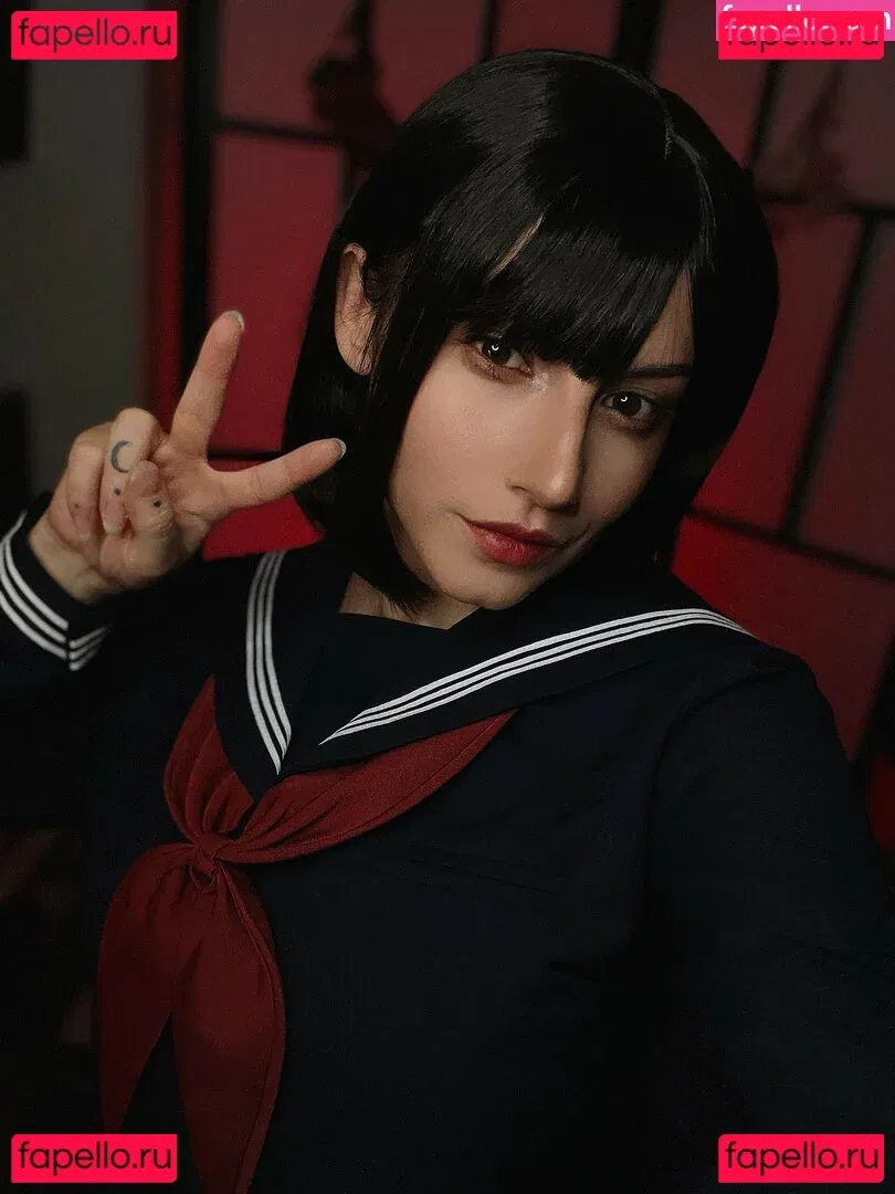 Ezy Summers Cosplay Onlyfans Photo Gallery 