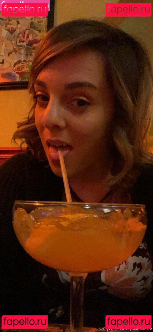 mi6gie / picklesfree Onlyfans Photo Gallery 