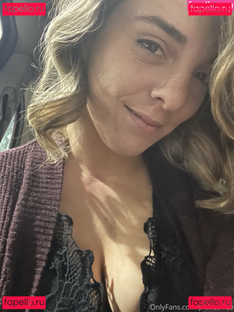 mi6gie / picklesfree Onlyfans Photo Gallery 