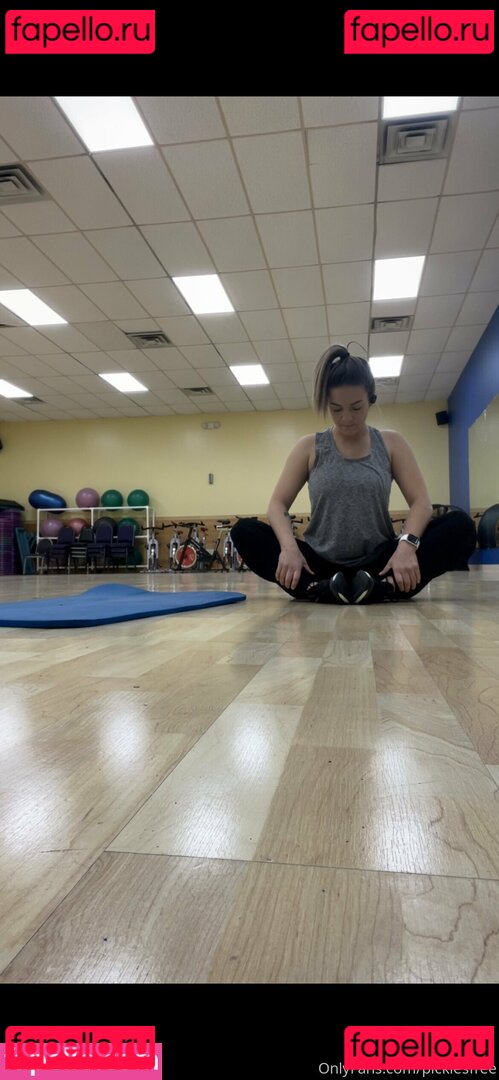 mi6gie / picklesfree Onlyfans Photo Gallery 