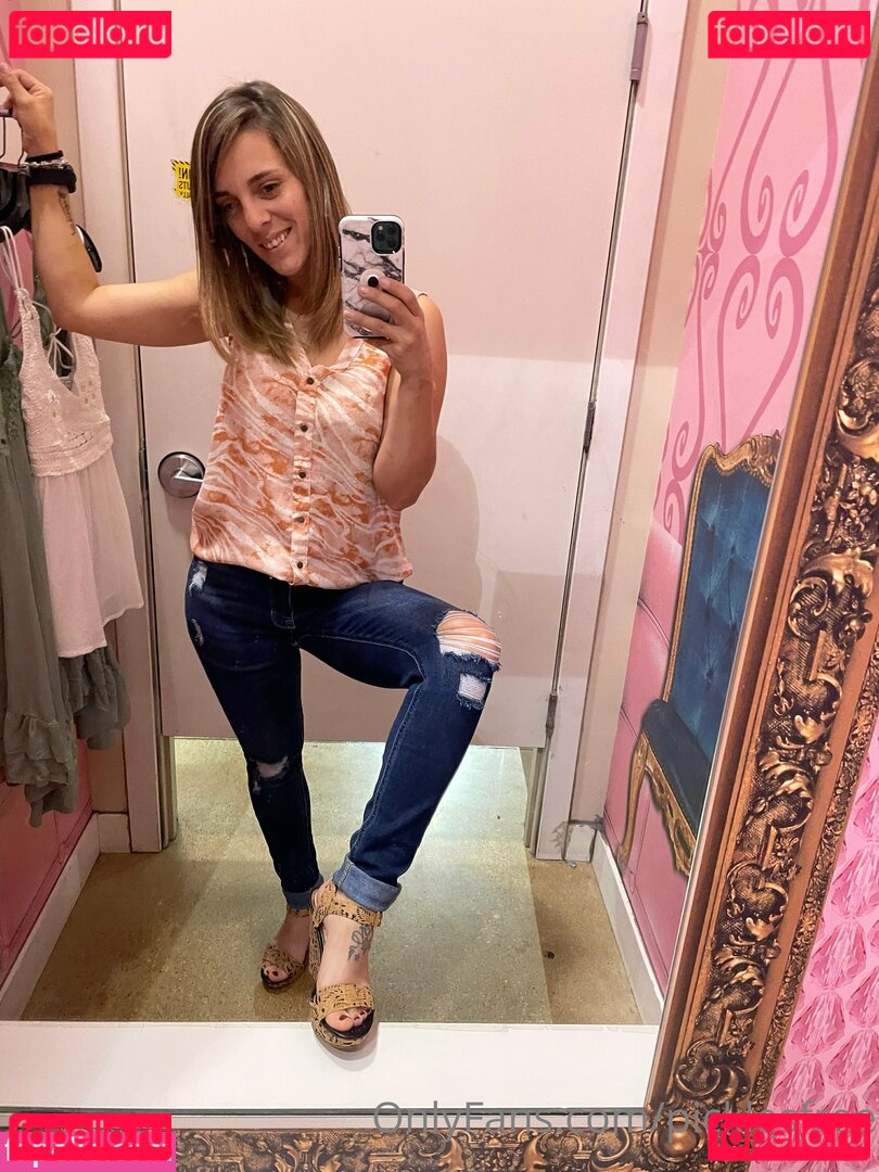 mi6gie / picklesfree Onlyfans Photo Gallery 