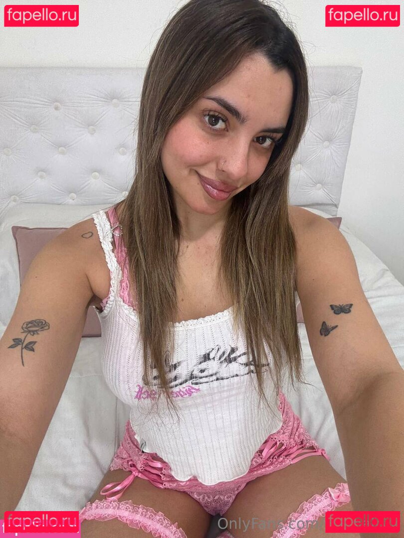 emmalryy / emmariley.24 Onlyfans Photo Gallery 