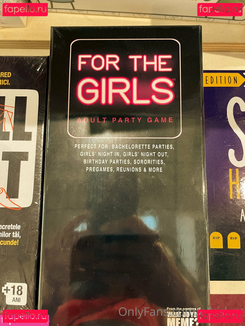 ellaslust Onlyfans Photo Gallery 