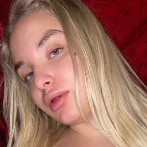 Mia Nesti Baka Onlyfans Photo Gallery 