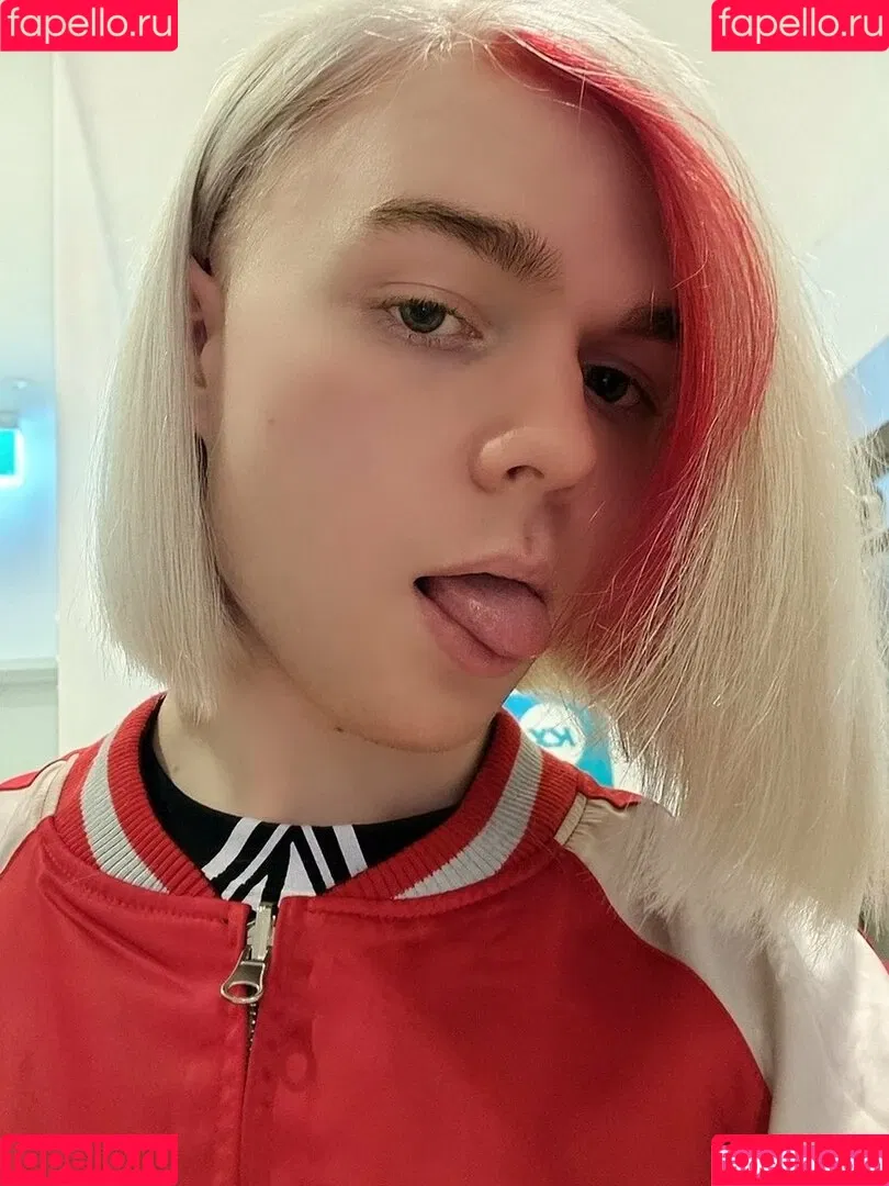 TipsyMinx Onlyfans Photo Gallery 