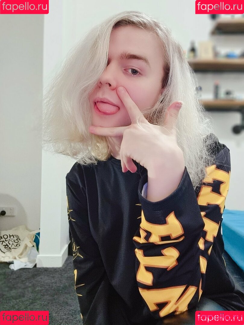 TipsyMinx Onlyfans Photo Gallery 