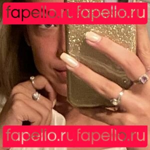 Avery Cristy / TheAveryCristy / acxox / realaverycristy Onlyfans Photo Gallery 