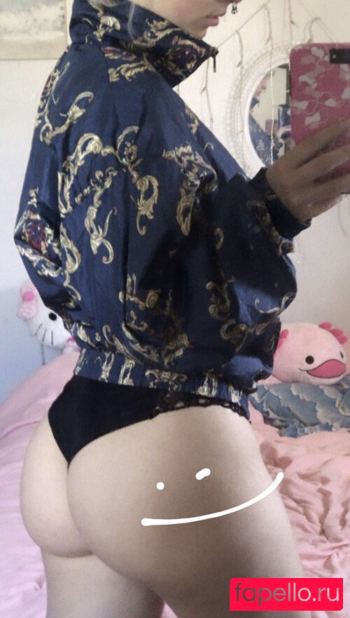 Ltlyata Nude Onlyfans Photo 33