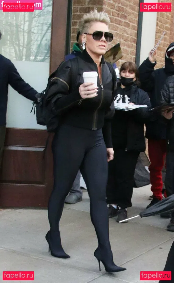 Pink Onlyfans Photo Gallery 