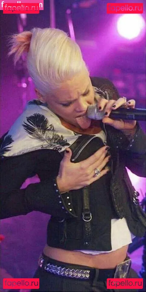 Pink Onlyfans Photo Gallery 