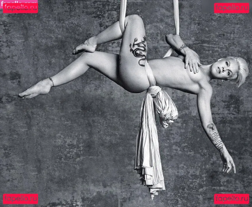 Pink Onlyfans Photo Gallery 