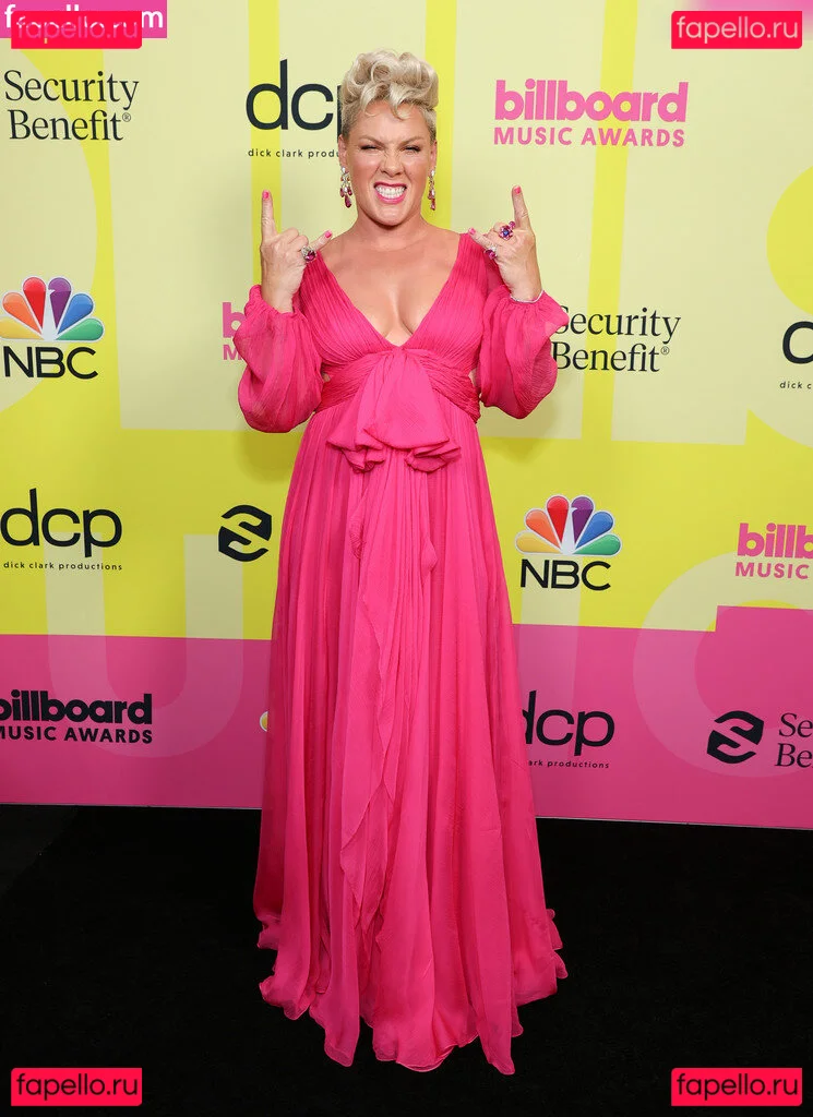 Pink Onlyfans Photo Gallery 