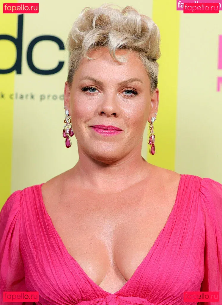 Pink Onlyfans Photo Gallery 