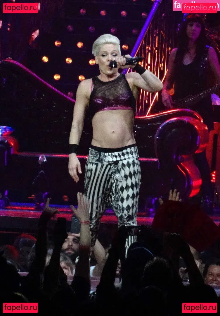 Pink Onlyfans Photo Gallery 