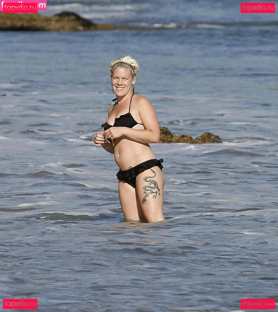 Pink Onlyfans Photo Gallery 