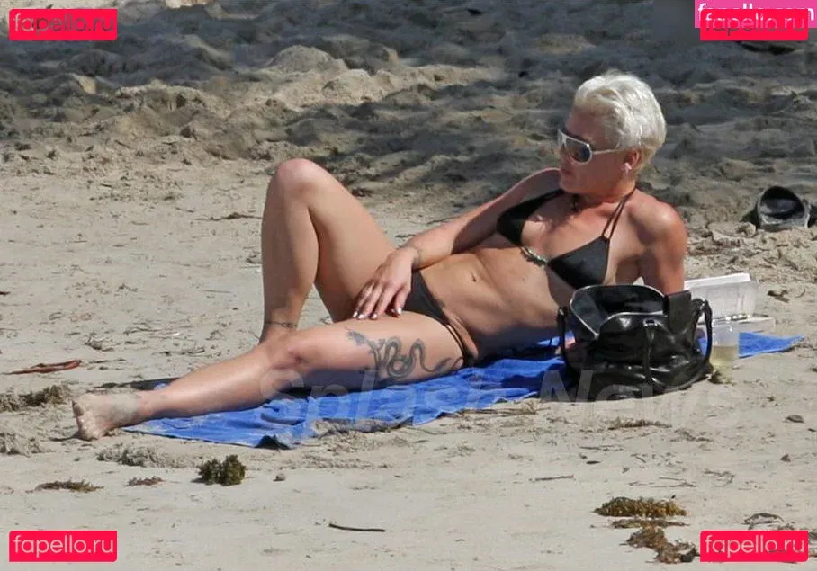 Pink Onlyfans Photo Gallery 