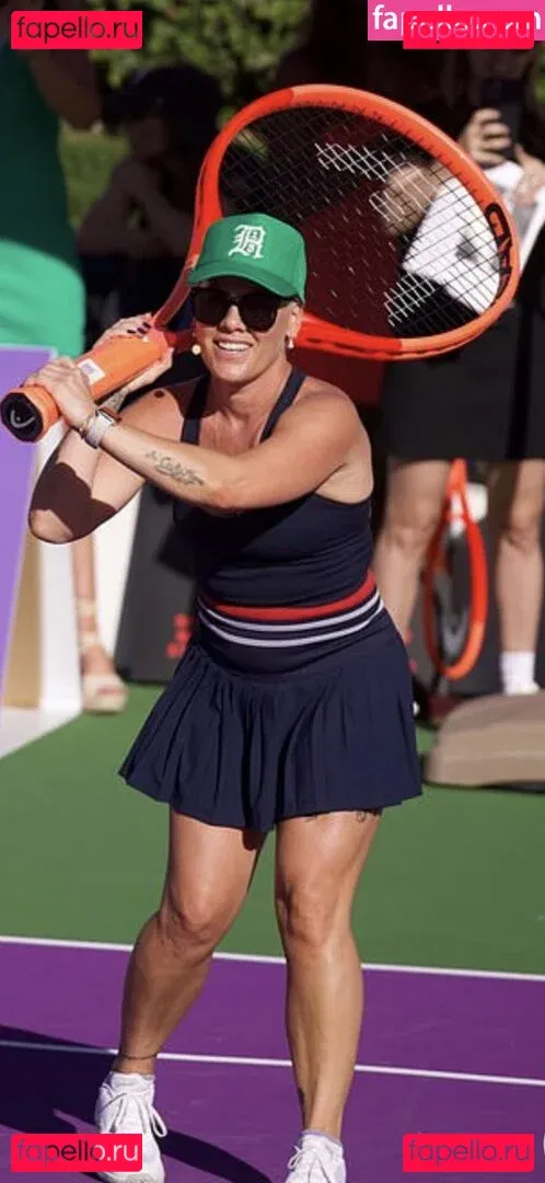 Pink Onlyfans Photo Gallery 