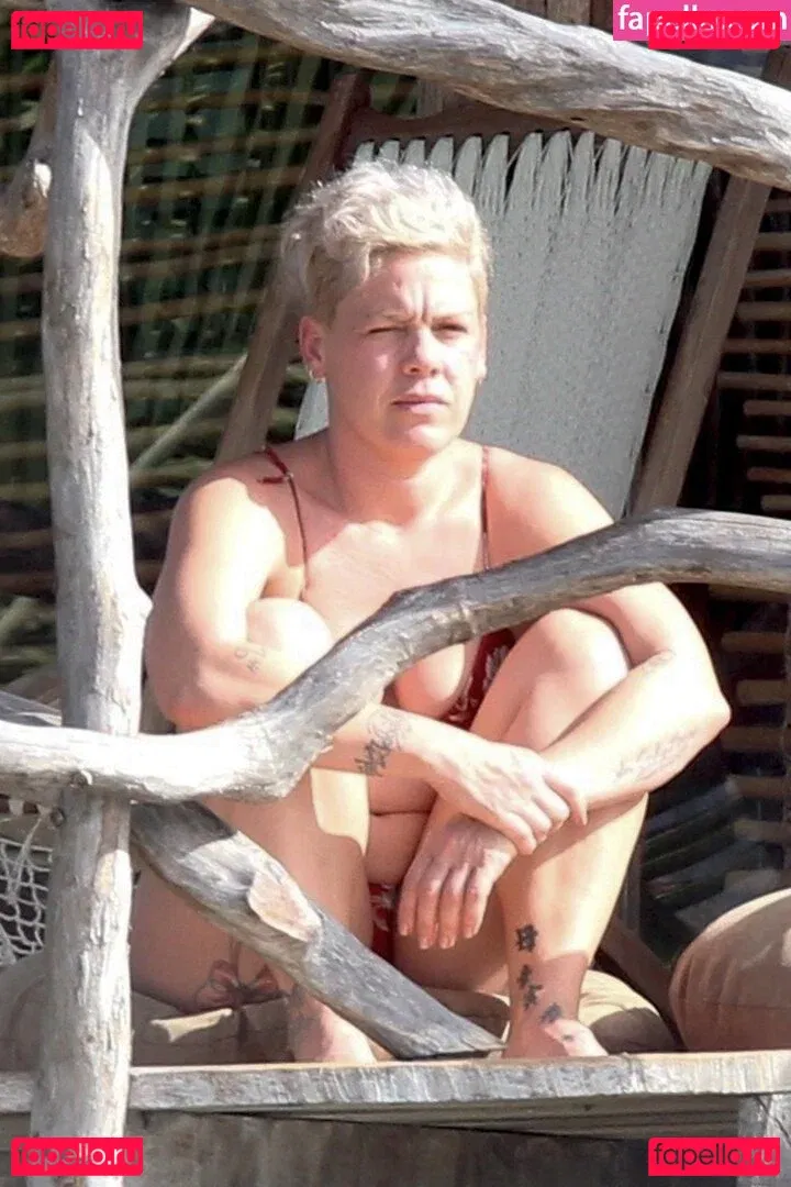 Pink Onlyfans Photo Gallery 