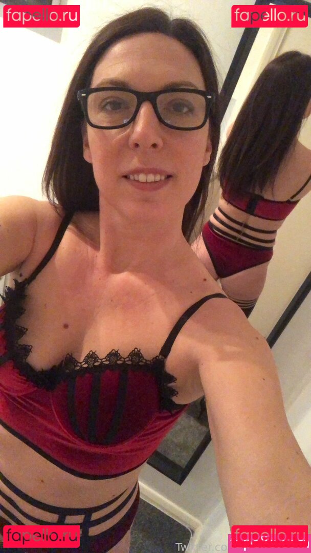 sluttypants Nude Onlyfans Photo 36