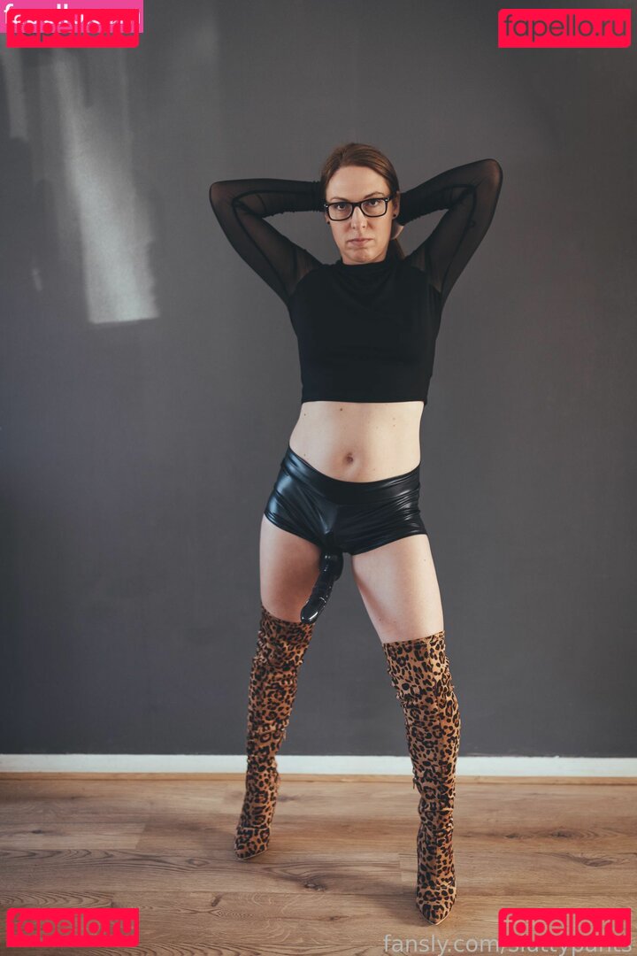sluttypants Nude Onlyfans Photo 9