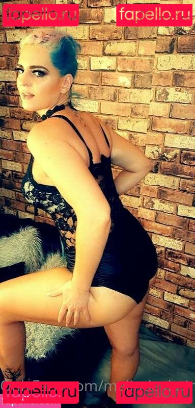 melindaxlatin Onlyfans Photo Gallery 