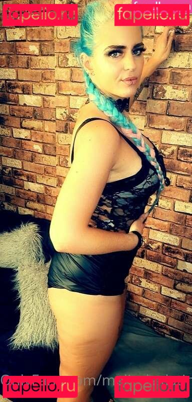 melindaxlatin Onlyfans Photo Gallery 