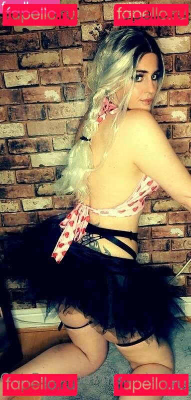 melindaxlatin Onlyfans Photo Gallery 