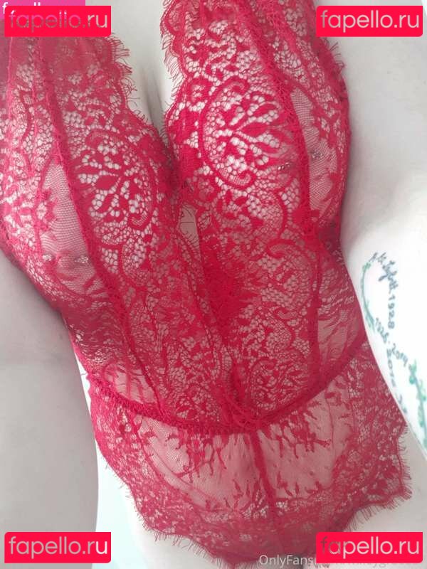 Miley Grace / mileygracefree Onlyfans Photo Gallery 