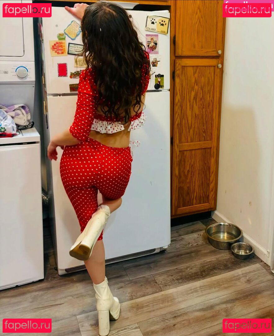 Tailorrmoon / Tailorrmoonn Onlyfans Photo Gallery 