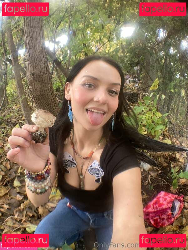 Tailorrmoon / Tailorrmoonn Onlyfans Photo Gallery 