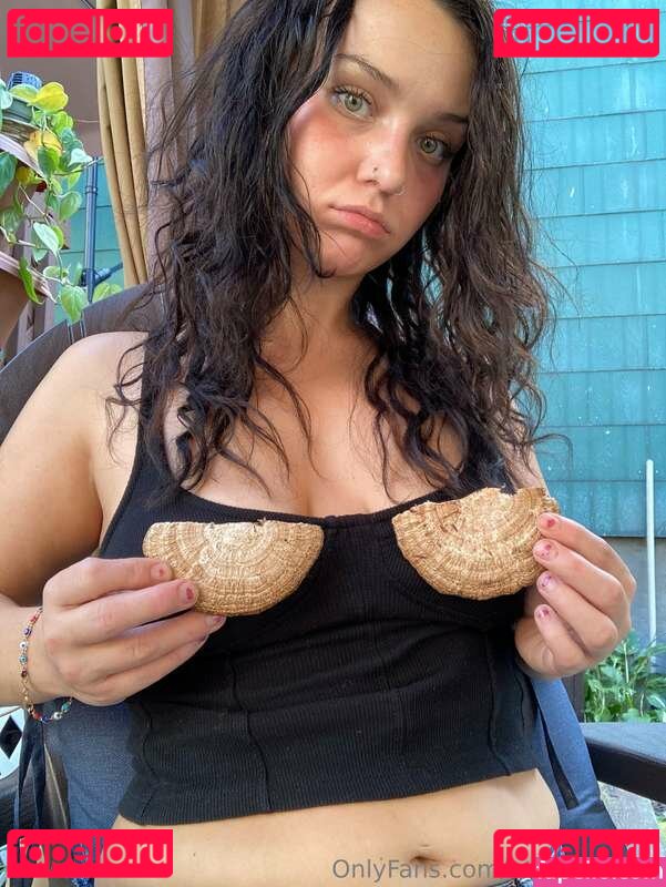 Tailorrmoon / Tailorrmoonn Onlyfans Photo Gallery 