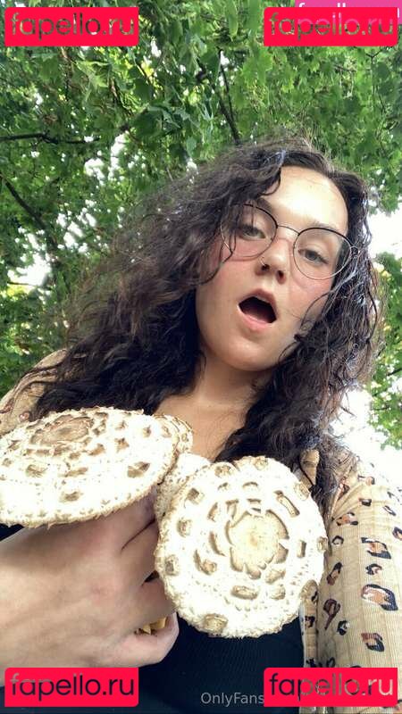 Tailorrmoon / Tailorrmoonn Onlyfans Photo Gallery 