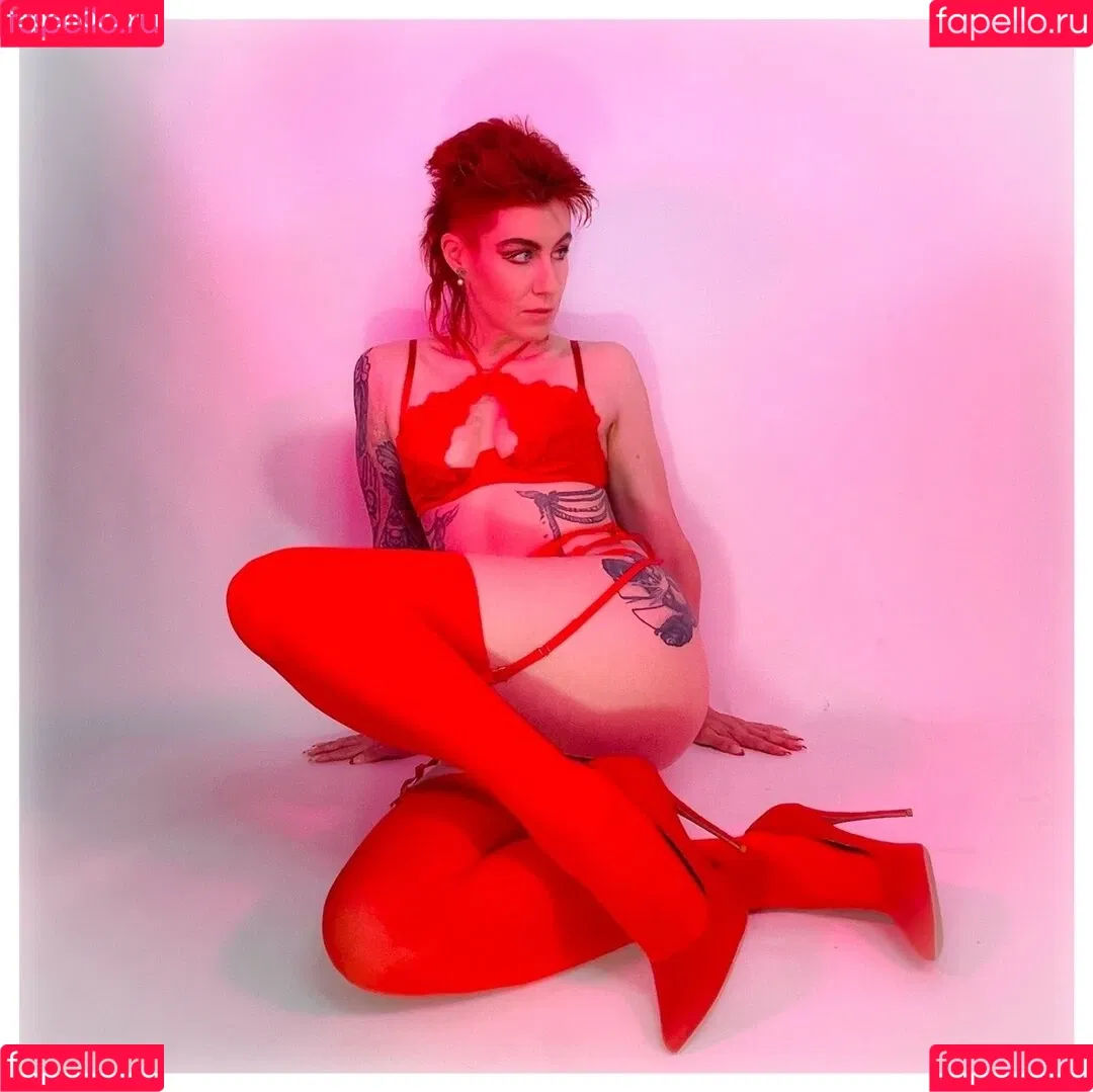 CBG19 Onlyfans Photo Gallery 