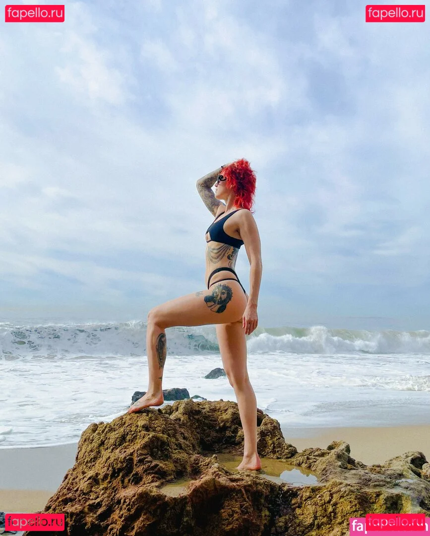 CBG19 Onlyfans Photo Gallery 